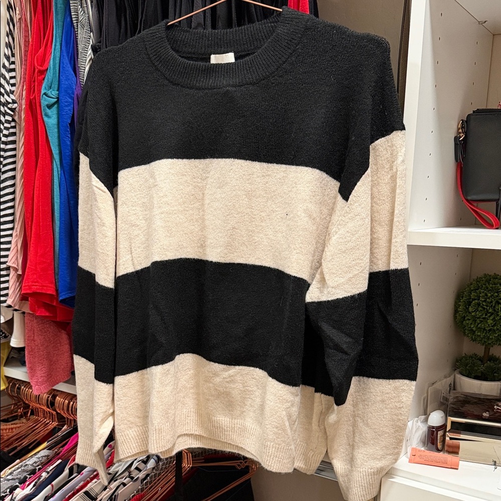 H&M Black and Cream Striped Sweater
